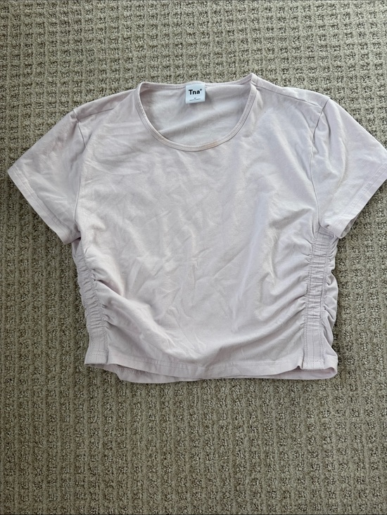 TNA Tops - Aritzia TNA Pale Pink Ruched Side Crop Top